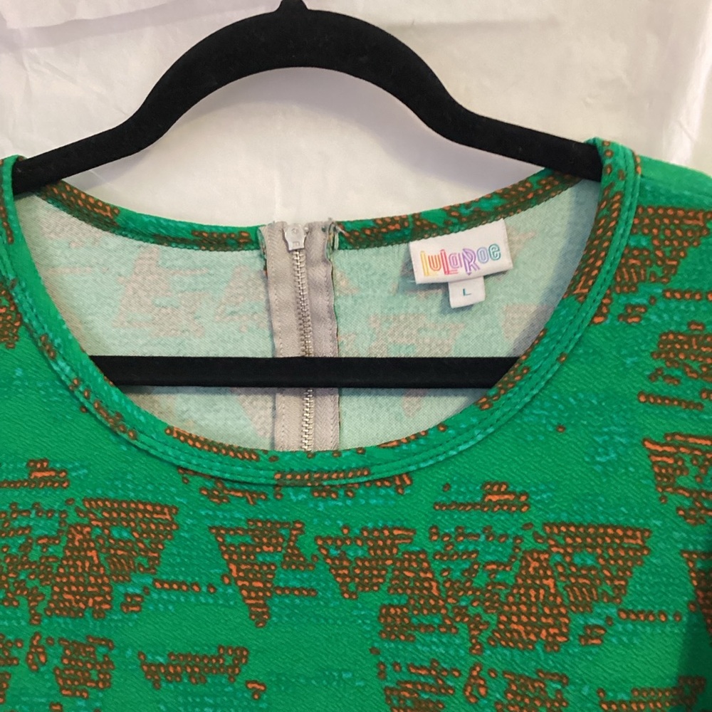 Geometric Lularoe Womens Green Short Sleeve Midi Dress with Orange Dots Size L